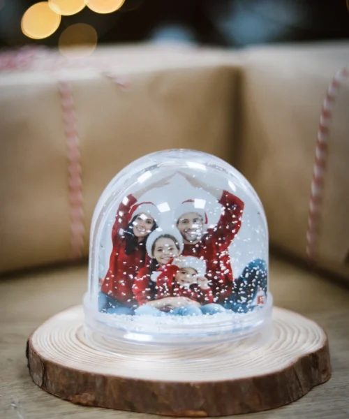 Alternative view of Personalised Snow Globe