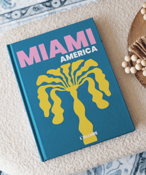 Alternative view of Miami USA Hardcover Coffee Table Photobook